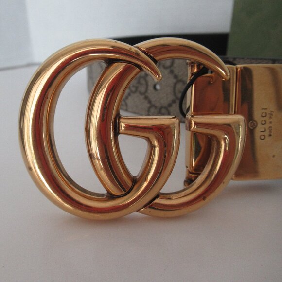 Gucci GG Marmot Logo Reversible Belt Size 80•32 Beige Canvas and Black Leather